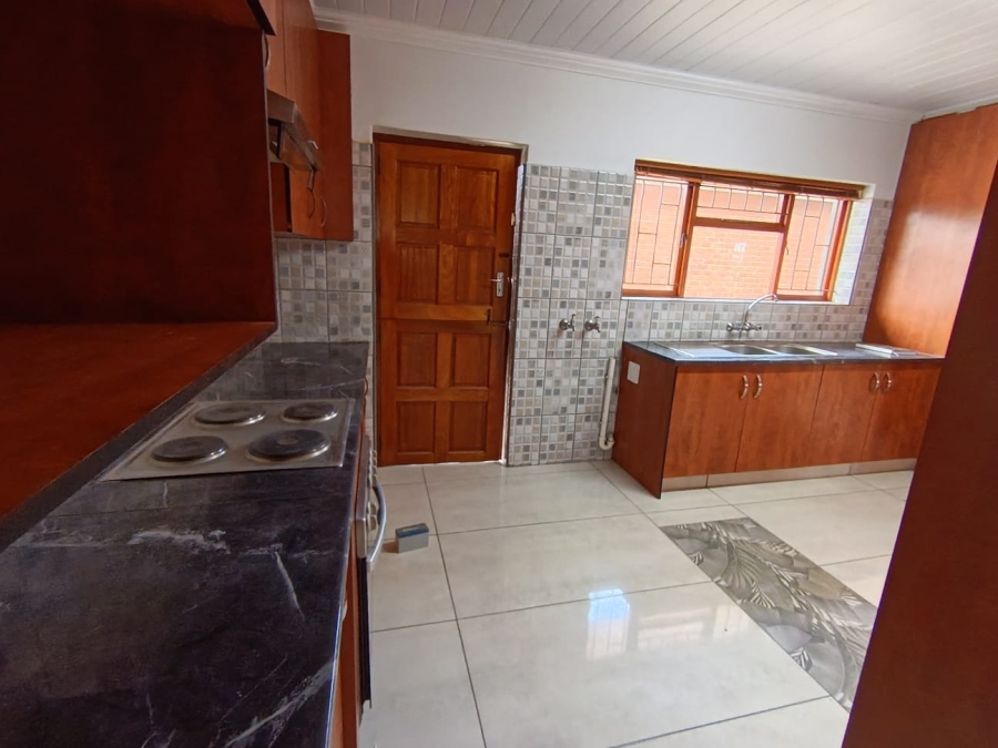 3 Bedroom Property for Sale in Heiderand Western Cape